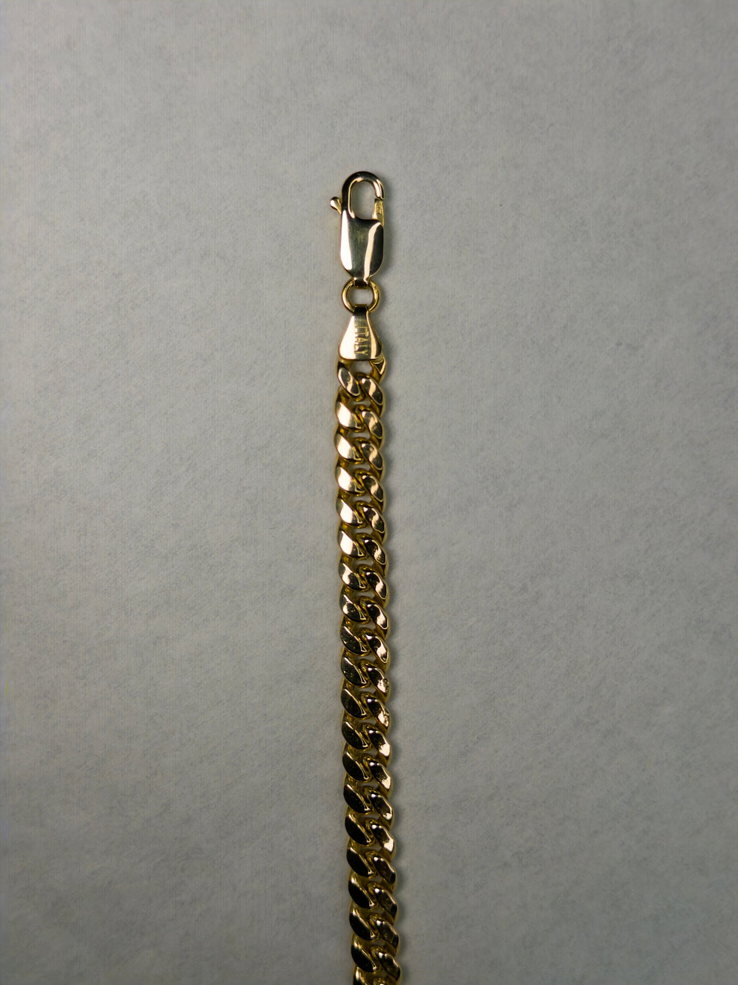 Pulso Eslabón Cubano 6 mm · Oro Italiano 10 k
