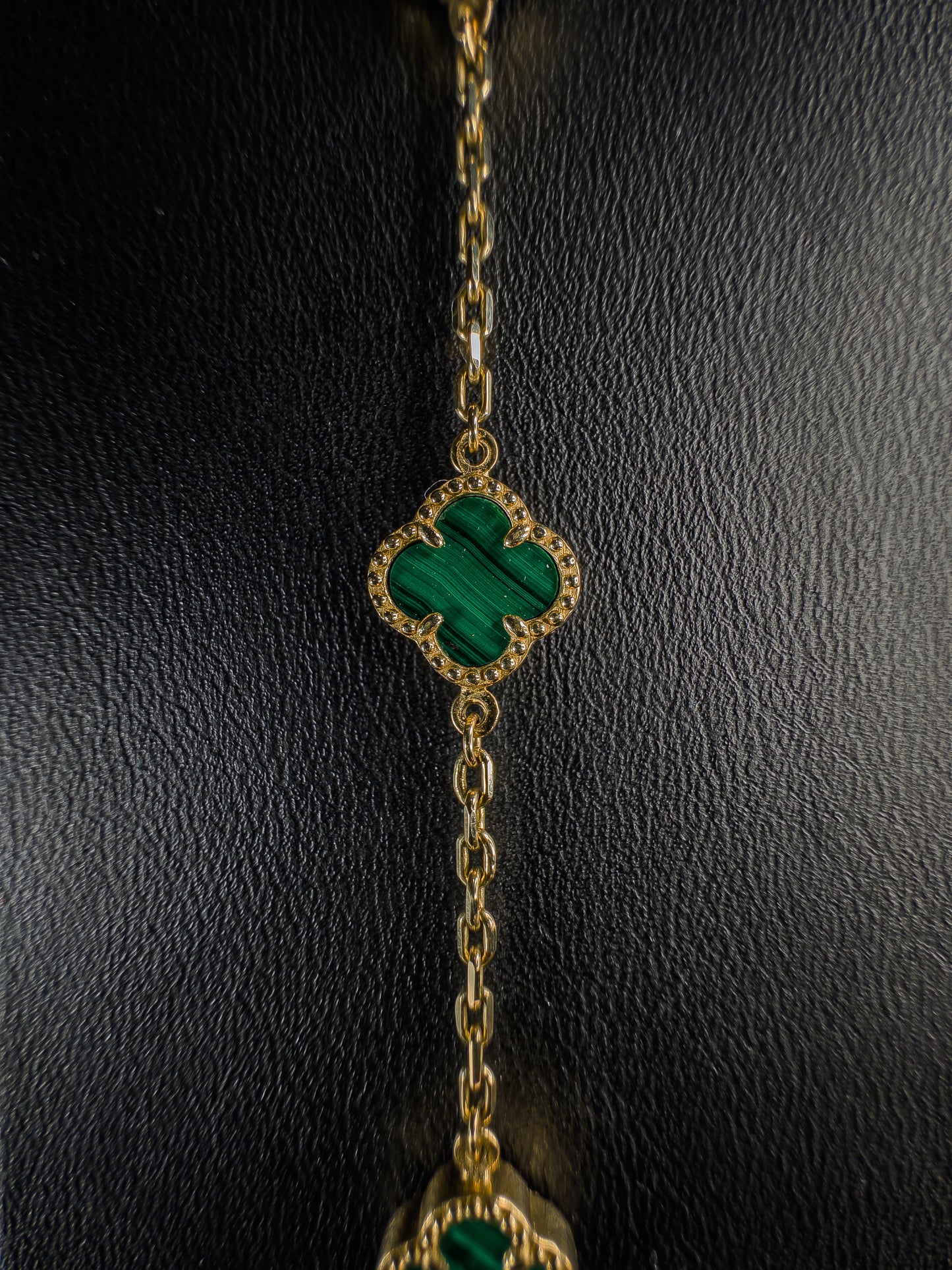 Pulso Eslabón Van Cleef 10 mm · Oro Italiano 10 k